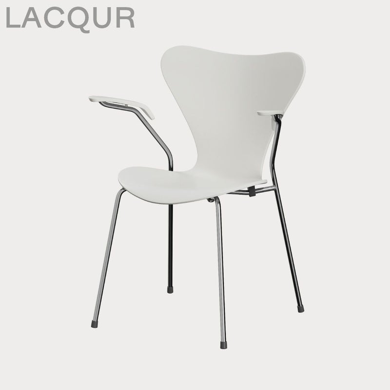 FRITZ HANSEN（フリッツ・ハンセン）SERIES 7（セブンチェア）アームチェア ラッカー / ホワイト