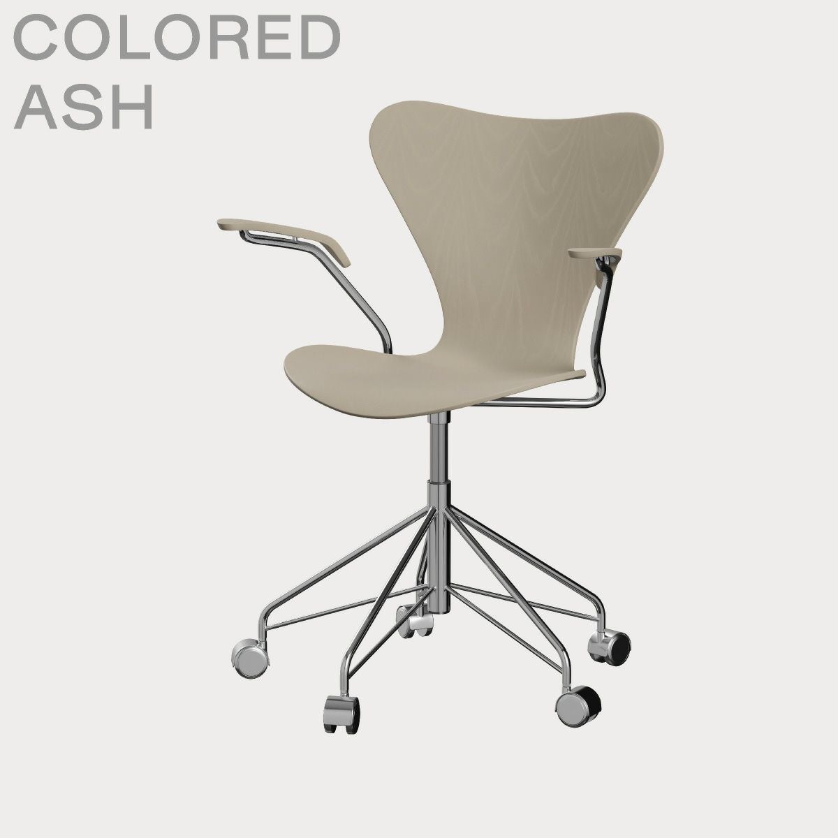 フリッツ・ハンセン（FRITZ HANSEN）SERIES 7（セブンチェア）アーム