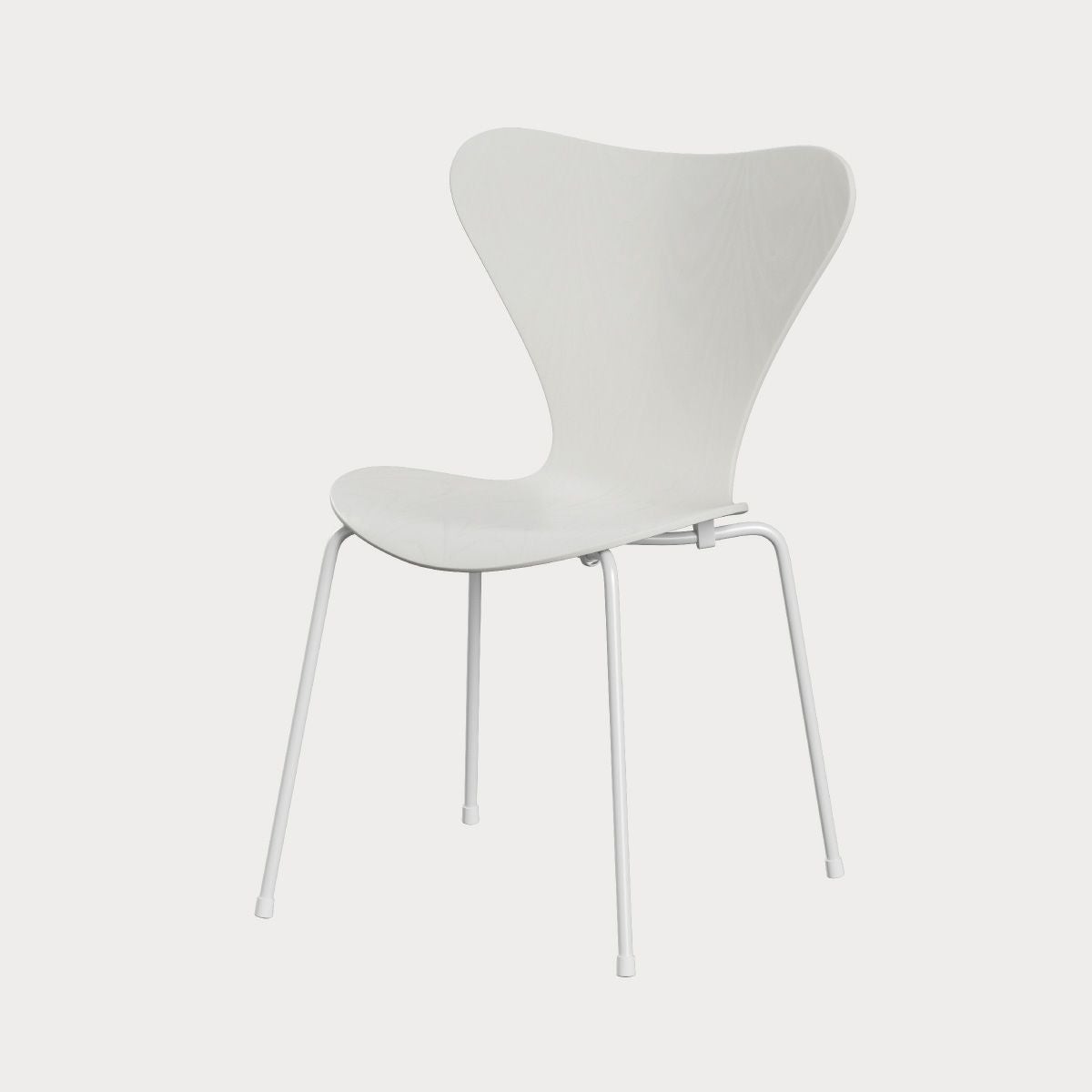 FRITZ HANSEN（フリッツ・ハンセン）SERIES 7（セブンチェア） カラードアッシュ / ホワイト ホワイトベース