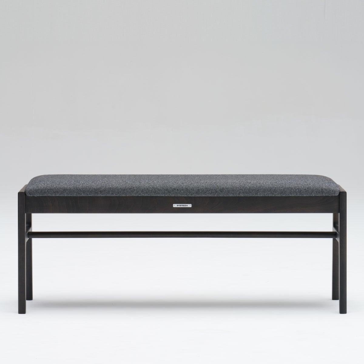 カリモク60+ ダイニングベンチ セラムダークグレー シアーブラック［C36122XQ］