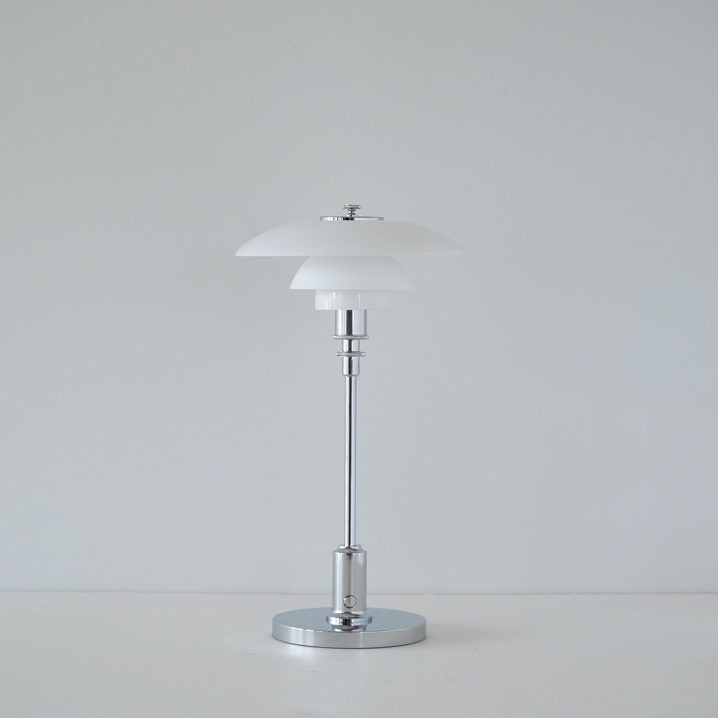 撮影使用品》ルイスポールセン（Louis Poulsen） PH 2/1 ポータブル
