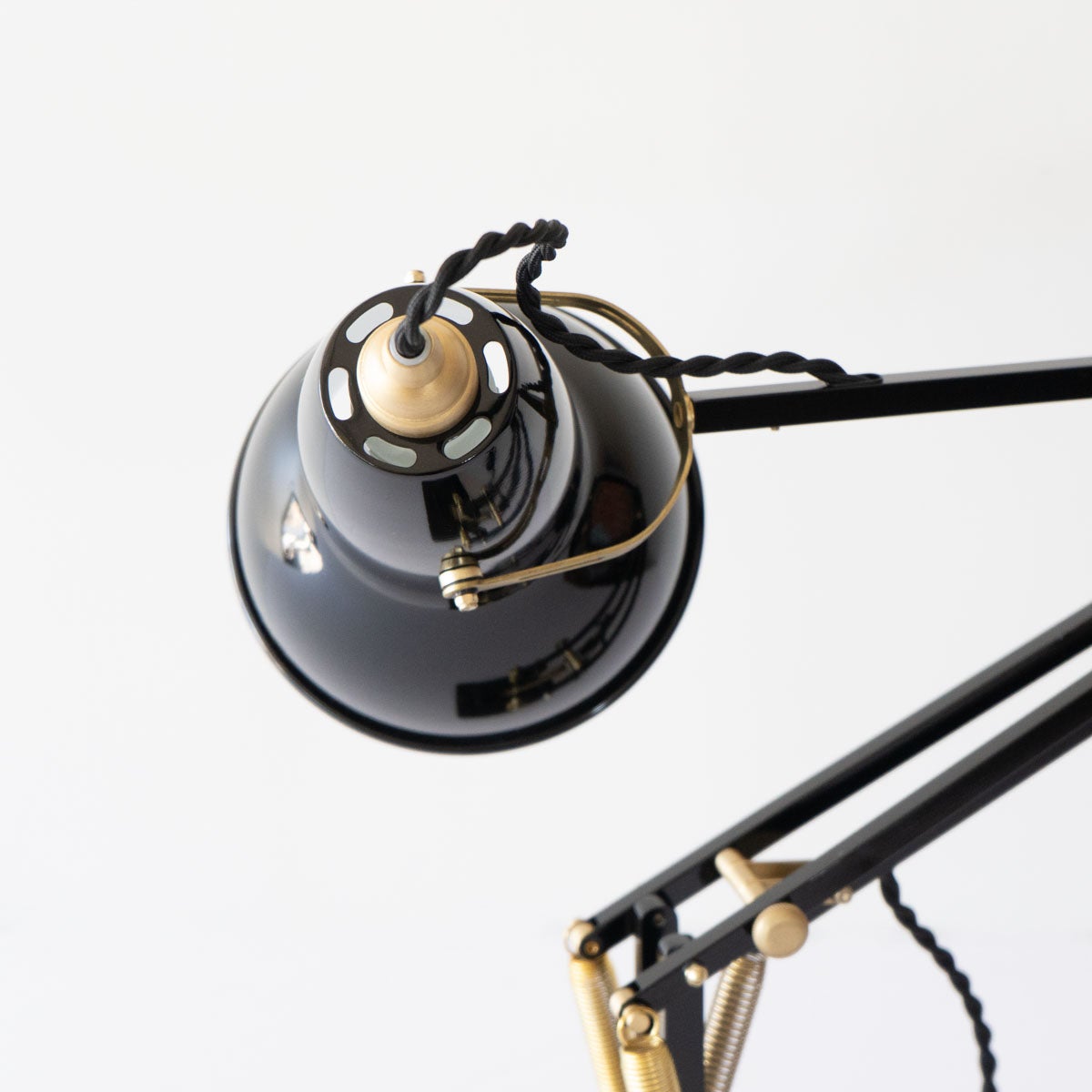 《レンタル使用品》アングルポイズ（ANGLEPOISE） デスクライト オリジナル1227 Brass（ブラス） ジェットブラック