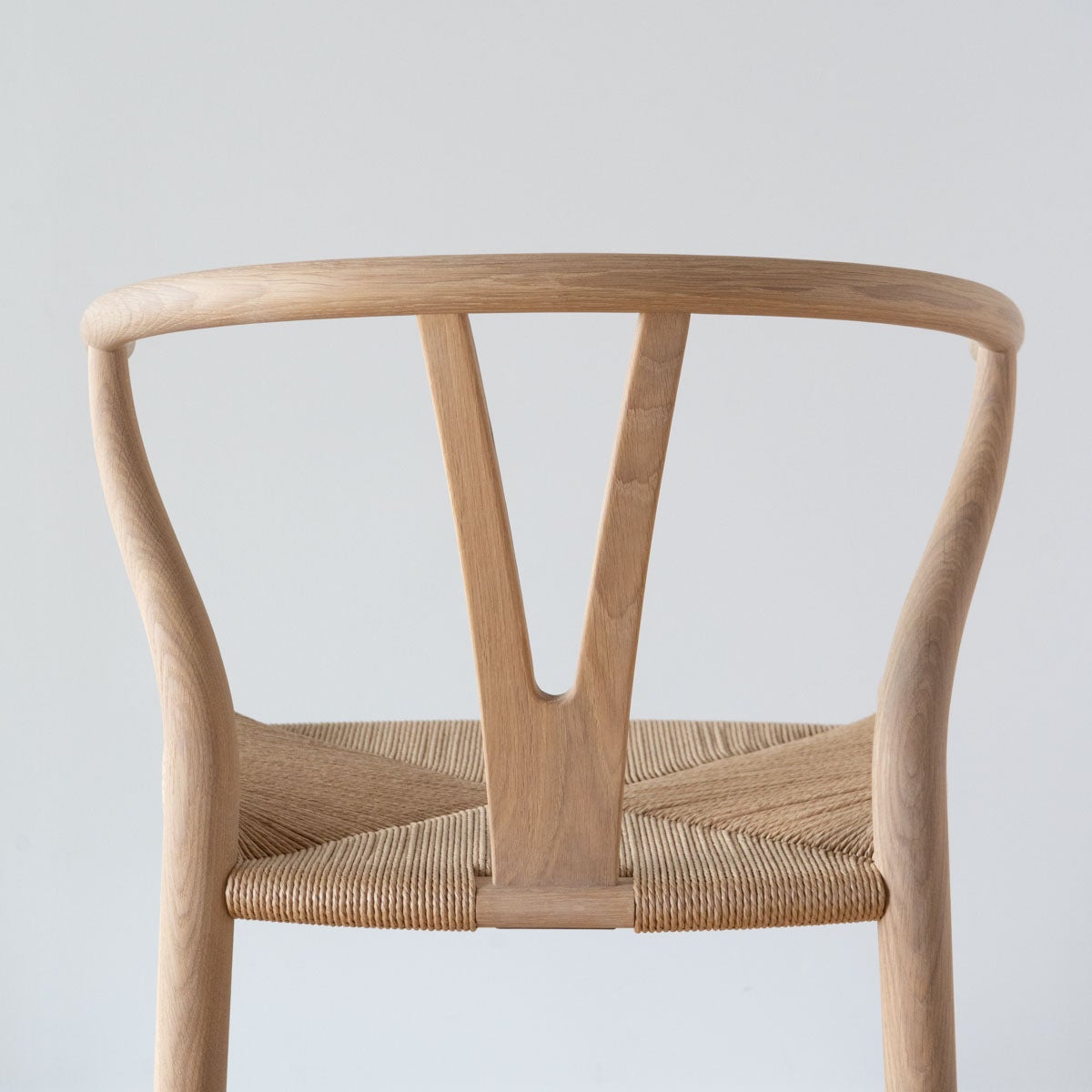 《店頭展示品》カール・ハンセン＆サン（CARL HANSEN & SON） CH24 Yチェア オーク ホワイトオイルフィニッシュ 座面高45cm 個体A
