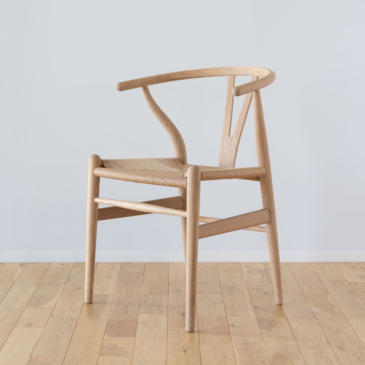 店頭展示品》カール・ハンセン＆サン（CARL HANSEN & SON） CH24 Y