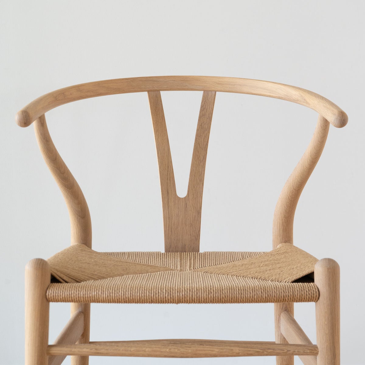 《店頭展示品》カール・ハンセン＆サン（CARL HANSEN & SON） CH24 Yチェア オーク ホワイトオイルフィニッシュ 座面高45cm 個体B