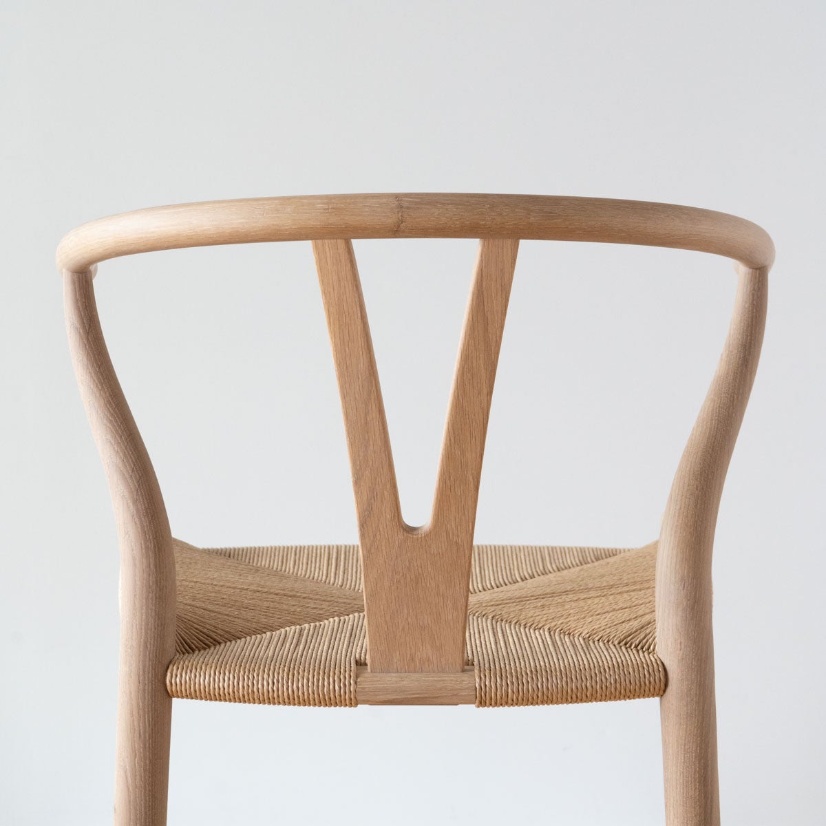《店頭展示品》カール・ハンセン＆サン（CARL HANSEN & SON） CH24 Yチェア オーク ホワイトオイルフィニッシュ 座面高45cm 個体D